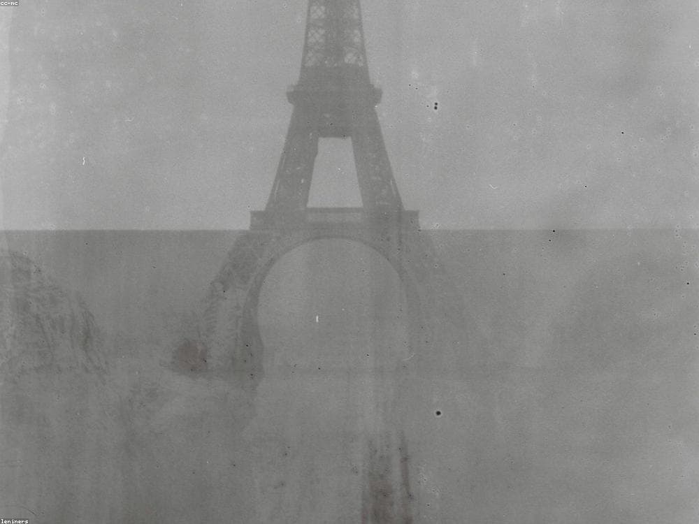 Paris — Romance